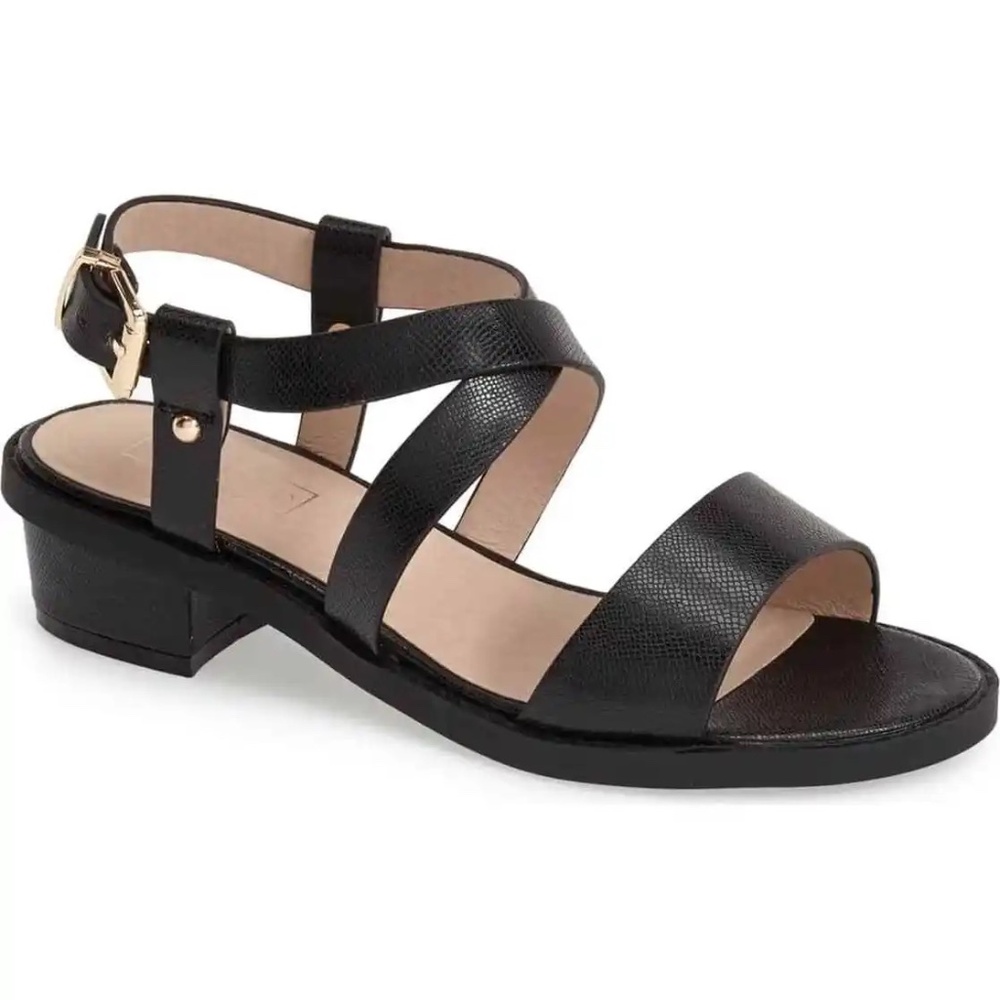 Topshop Heartbeat Block Heel Sandals
